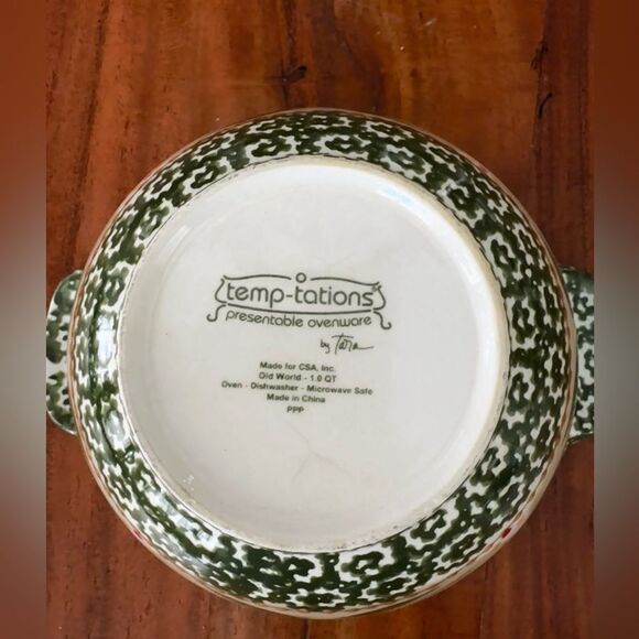 Temp-Tations Ovenware Old World Green 1 Qt & 1.5 Qt mixing bowls - Picture 6 of 7
